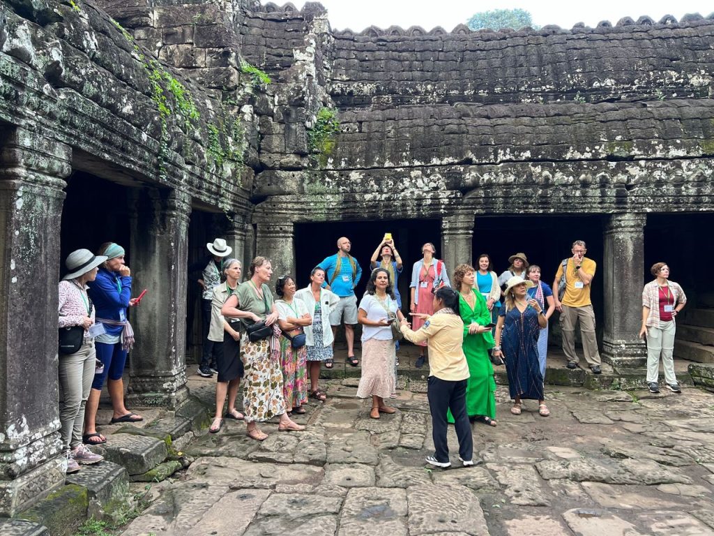 bayon temple silent visit crows nest retreats
